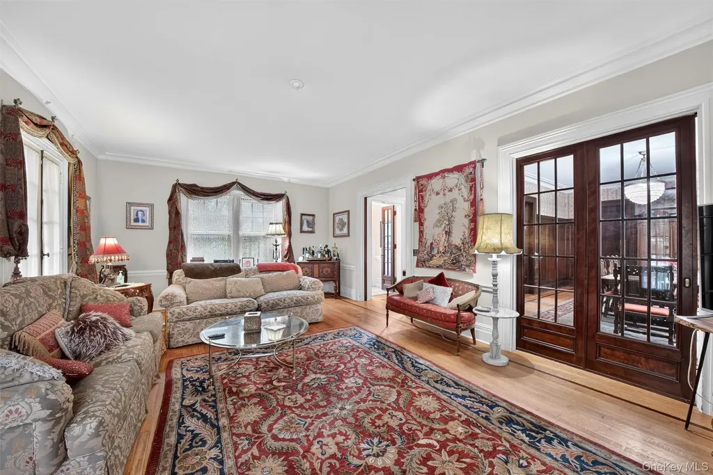 13 Garfield Place Poughkeepsie NY 12601