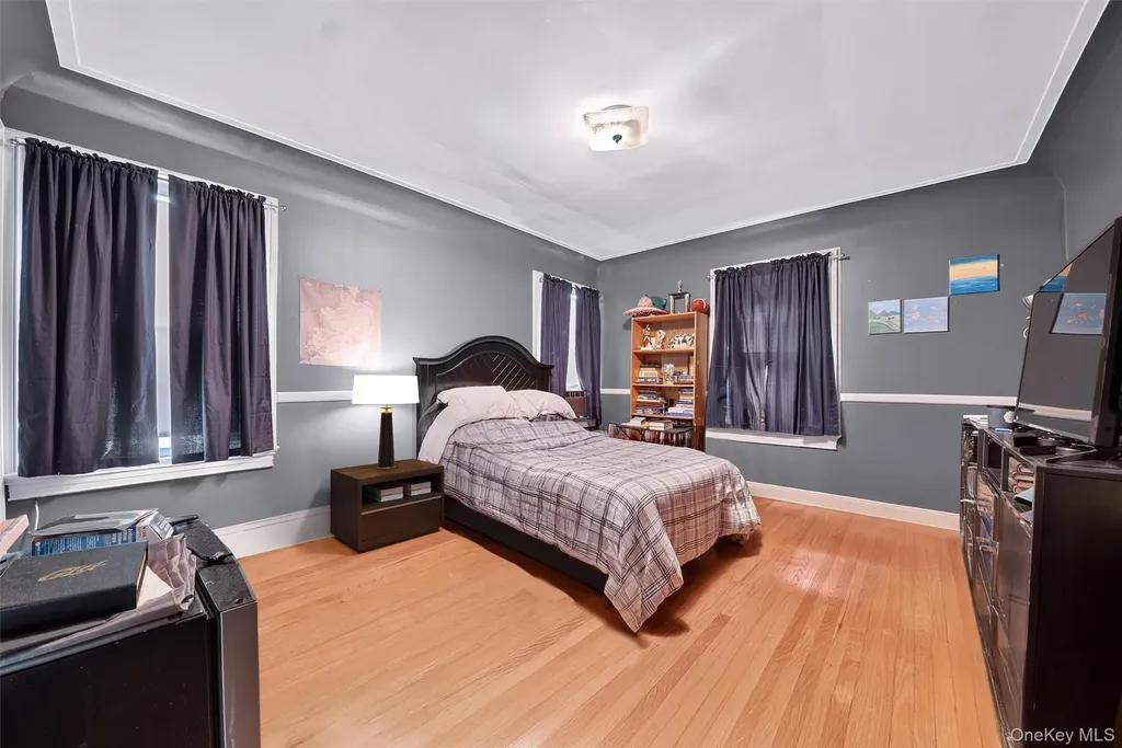 13 Garfield Place Poughkeepsie NY 12601