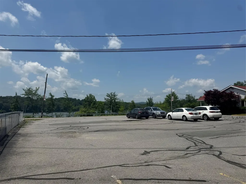 1679 Route 6 Carmel NY 10512
