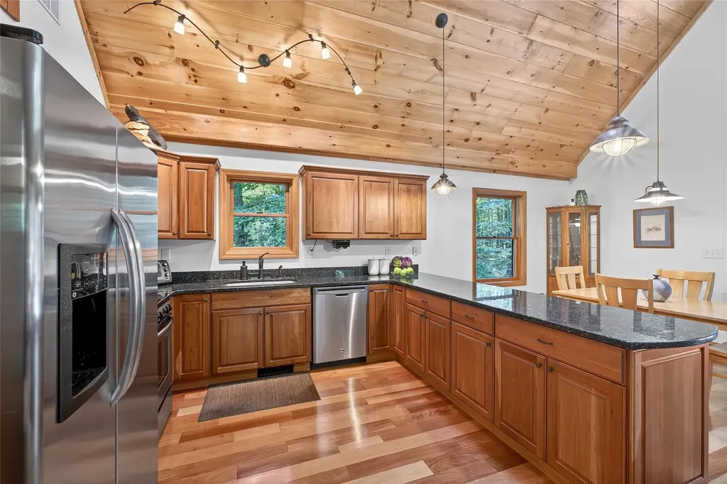 81 Soper Road New Paltz NY 12561