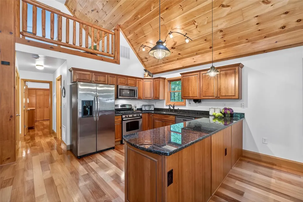 81 Soper Road New Paltz NY 12561