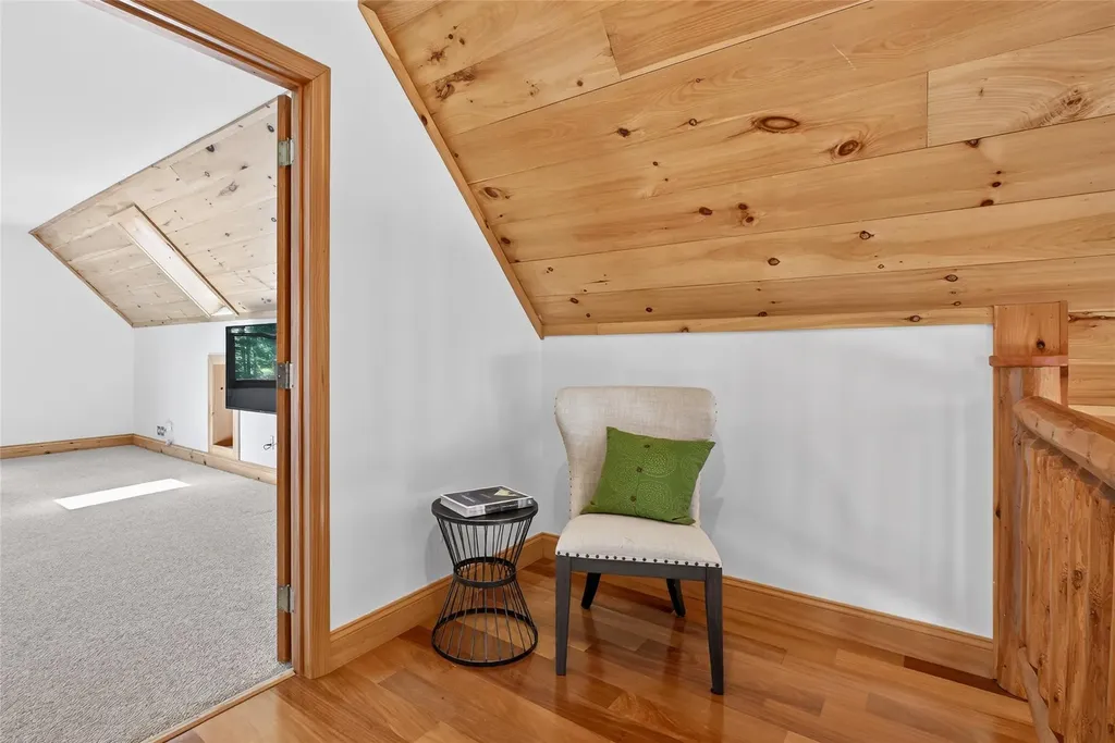 81 Soper Road New Paltz NY 12561