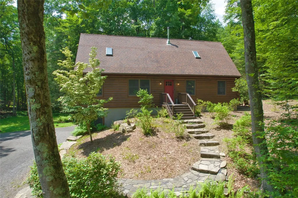 81 Soper Road New Paltz NY 12561