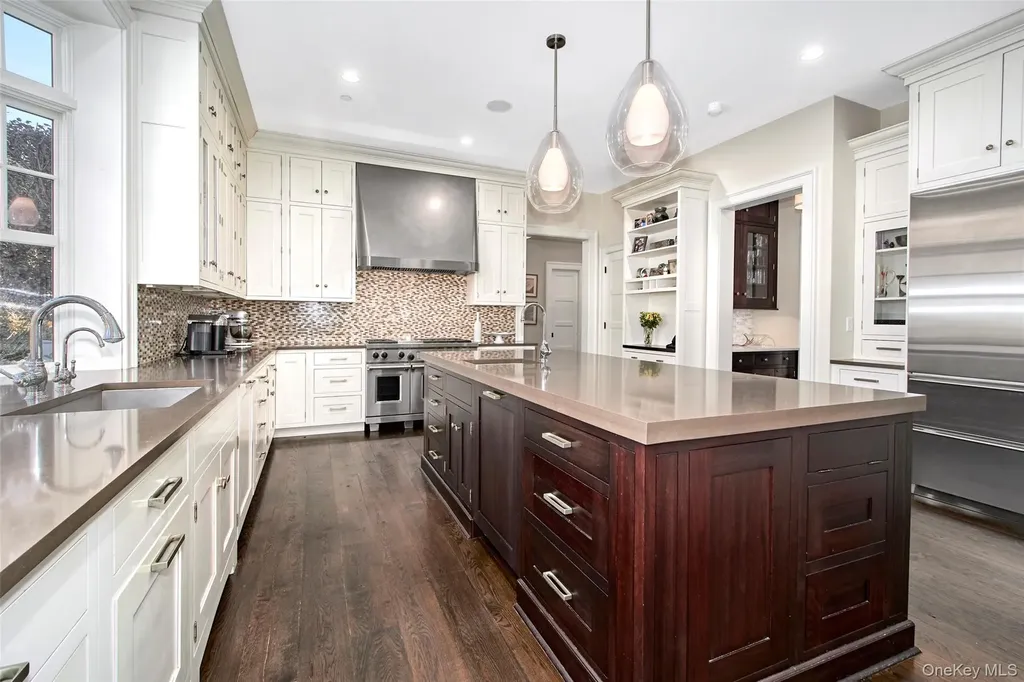 5 Sutton Farm Drive Chappaqua NY 10514