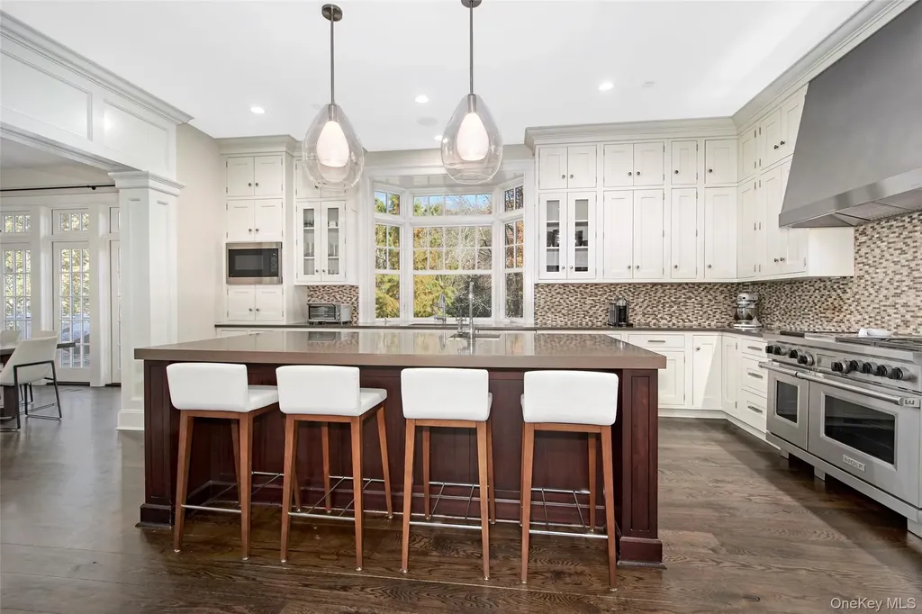 5 Sutton Farm Drive Chappaqua NY 10514