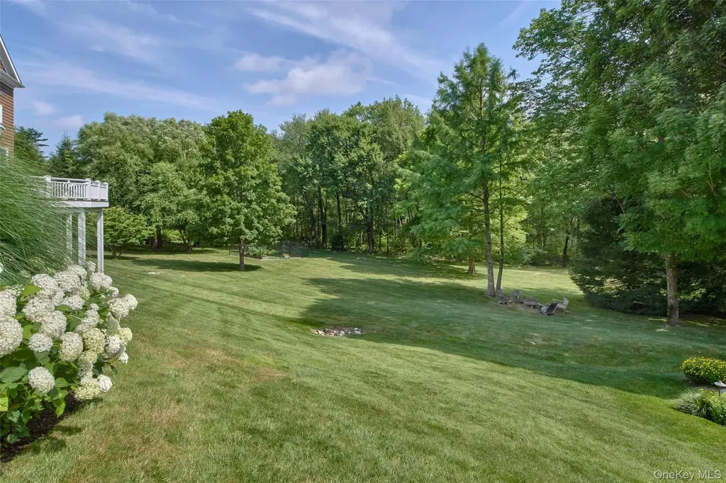 5 Sutton Farm Drive Chappaqua NY 10514