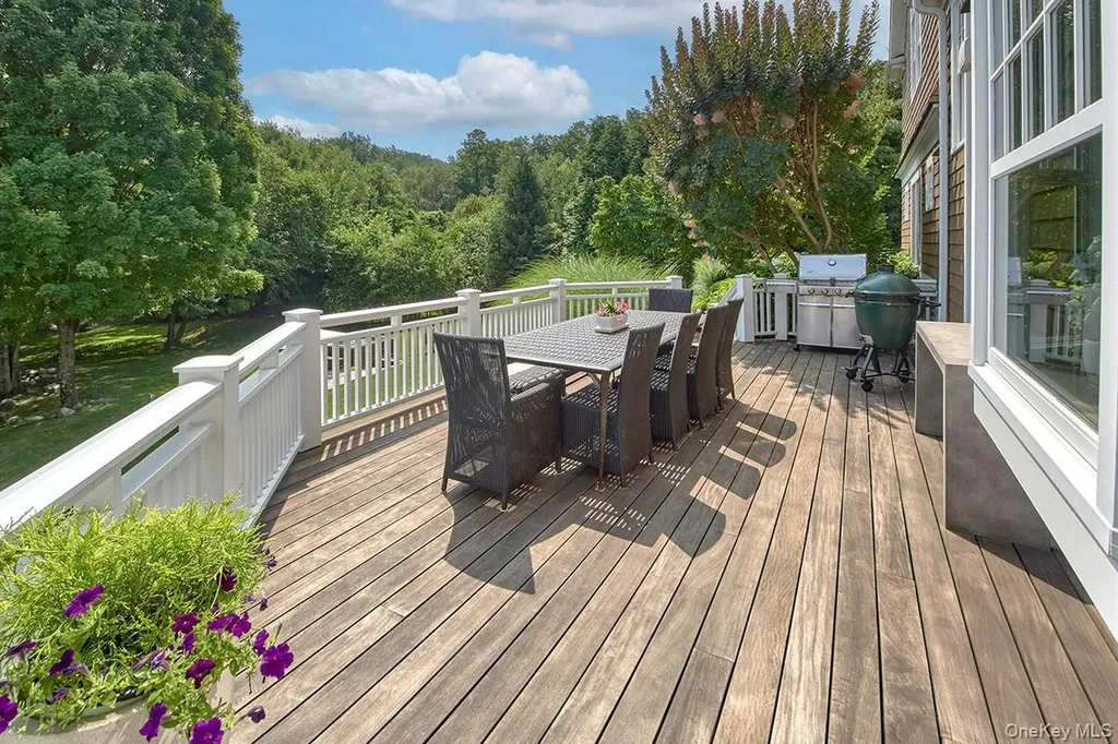 5 Sutton Farm Drive Chappaqua NY 10514