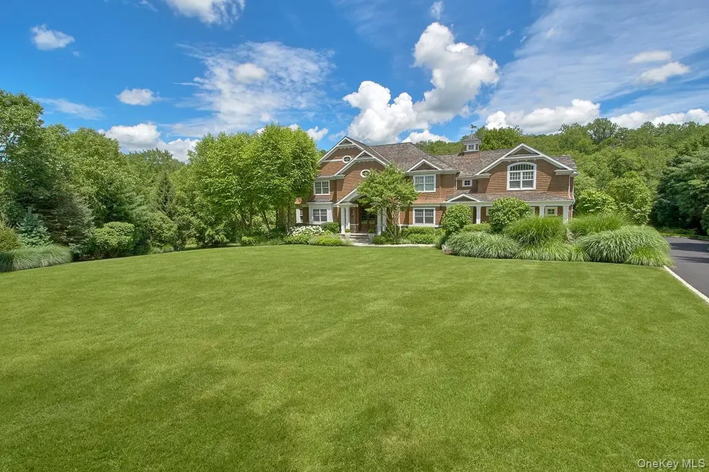 5 Sutton Farm Drive Chappaqua NY 10514