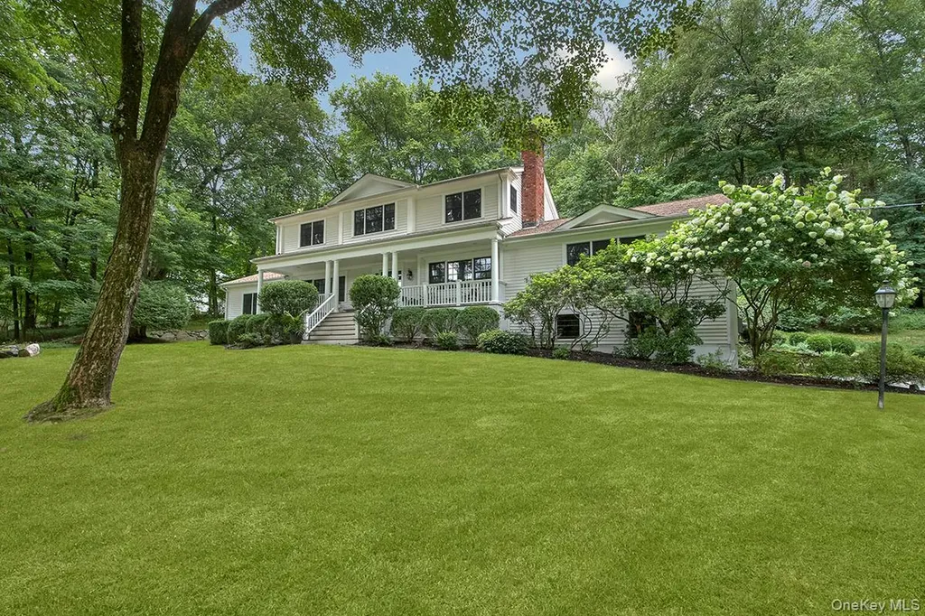 12 Brandon Drive Mount Kisco NY 10549