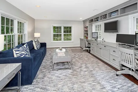 12 Brandon Drive Mount Kisco NY 10549