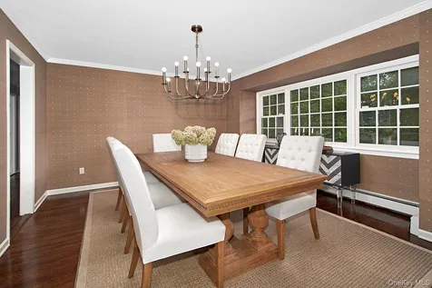 12 Brandon Drive Mount Kisco NY 10549