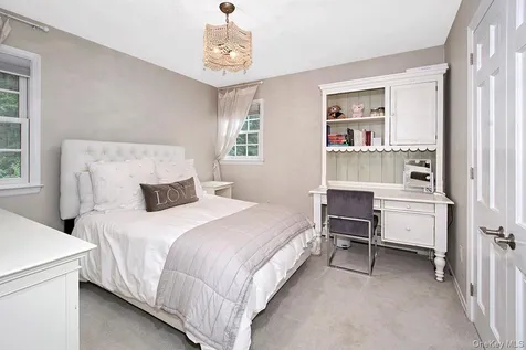12 Brandon Drive Mount Kisco NY 10549