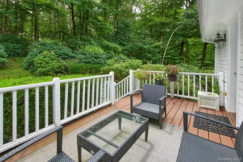 12 Brandon Drive Mount Kisco NY 10549