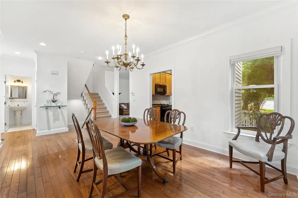 31 Hudson Drive Dobbs Ferry NY 10522
