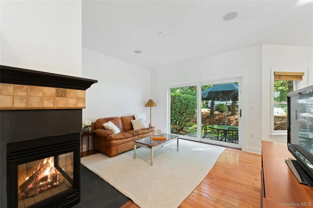 31 Hudson Drive Dobbs Ferry NY 10522