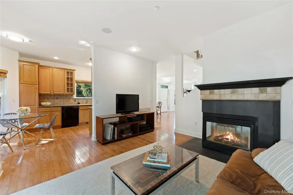 31 Hudson Drive Dobbs Ferry NY 10522