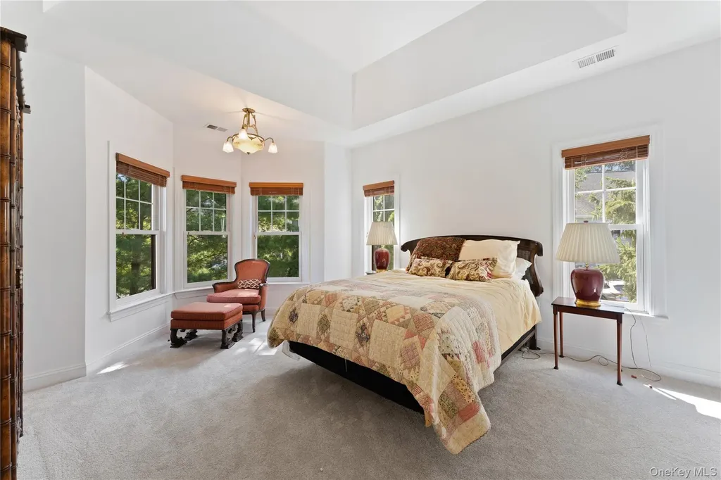 31 Hudson Drive Dobbs Ferry NY 10522