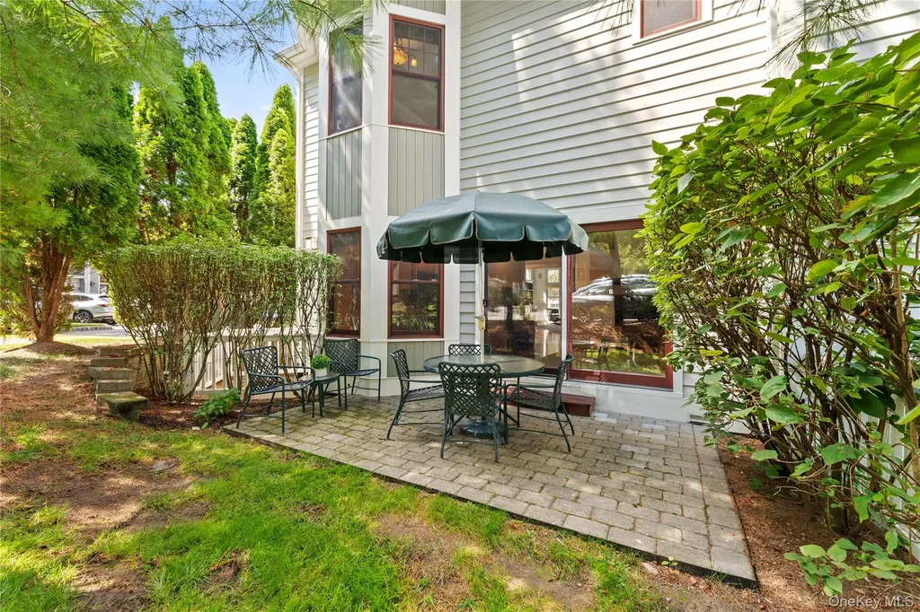 31 Hudson Drive Dobbs Ferry NY 10522