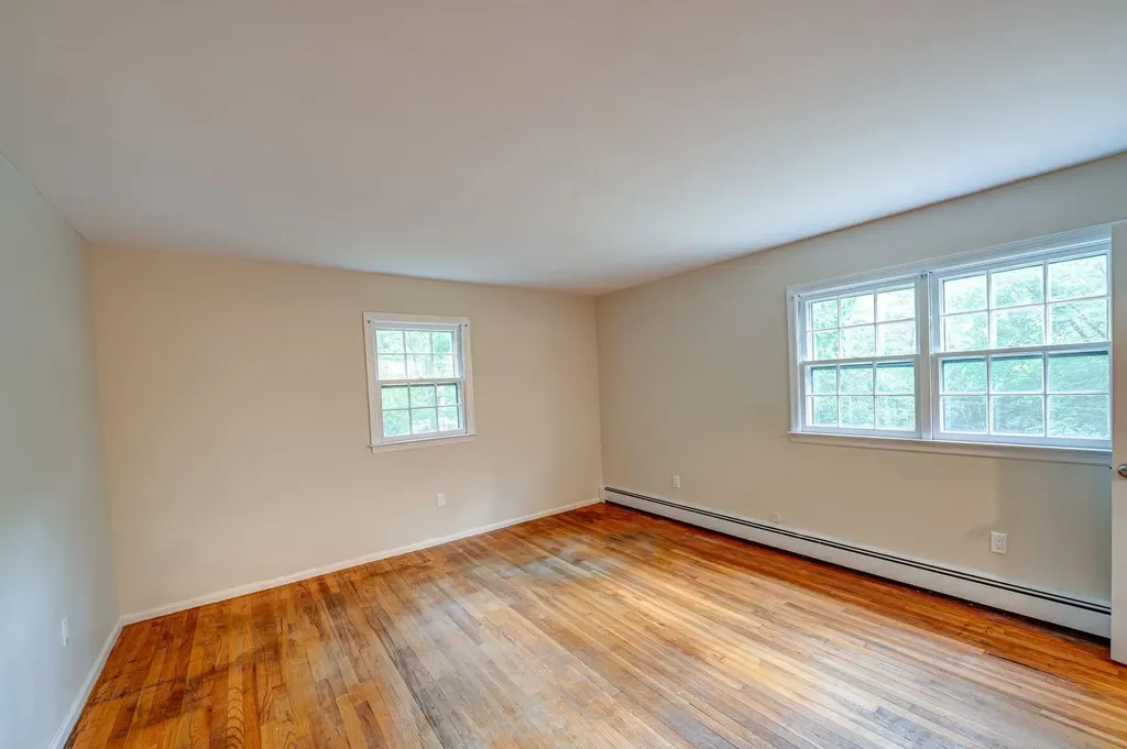 10 Valentine Road Shoreham NY 11786