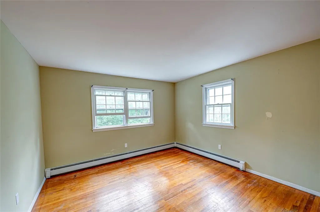 10 Valentine Road Shoreham NY 11786