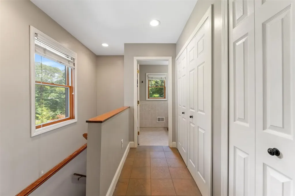 15 Cricket Lane Mahopac NY 10541