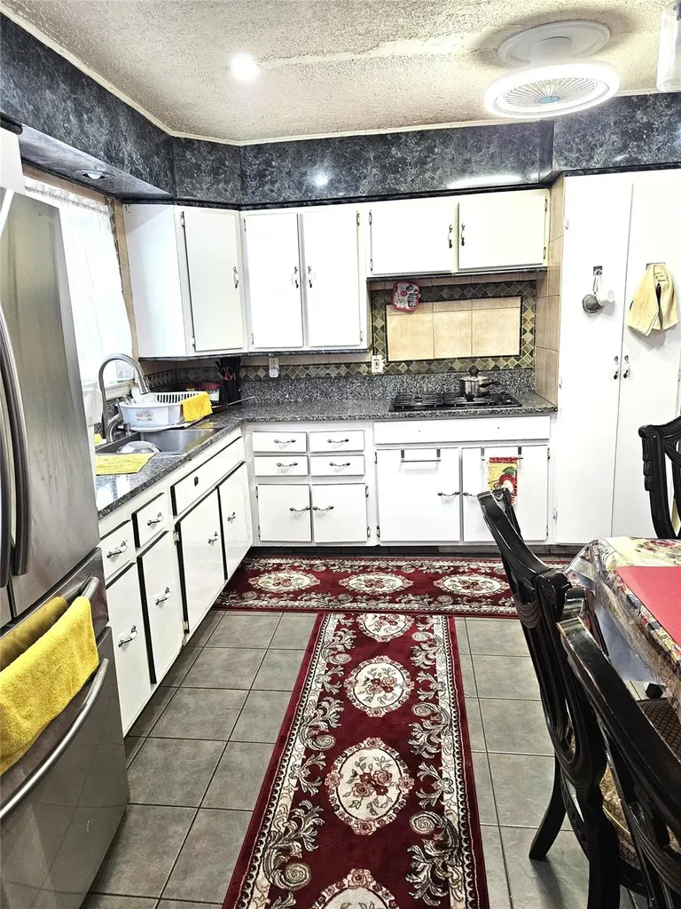 2164 Cross Bronx Expressway Bronx NY 10472