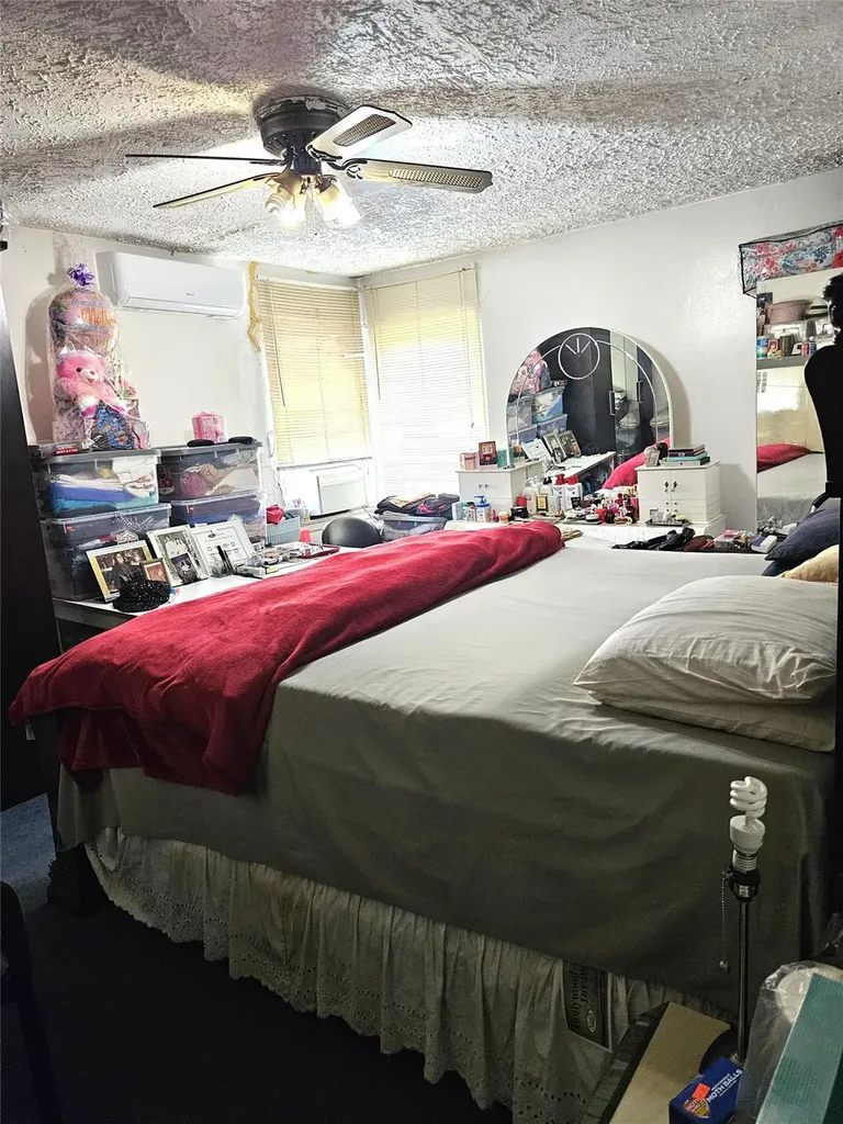 2164 Cross Bronx Expressway Bronx NY 10472