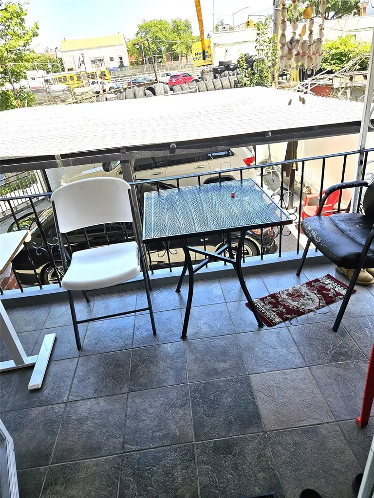 2164 Cross Bronx Expressway Bronx NY 10472