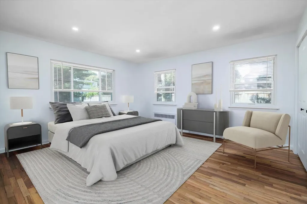186 Prince Avenue Freeport NY 11520