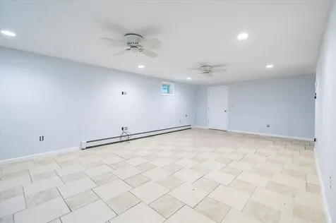 9 North Court Bayville NY 11709