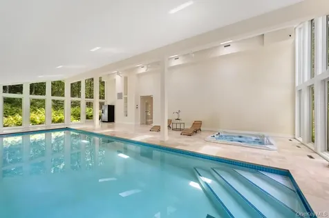 2222 Noyack Road Sag Harbor NY 11963