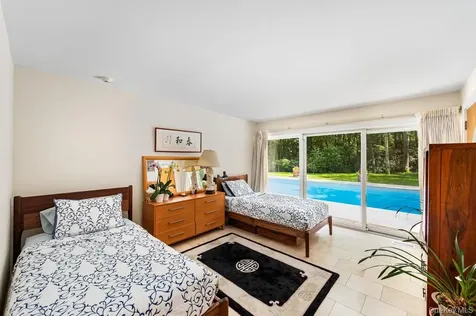 2222 Noyack Road Sag Harbor NY 11963