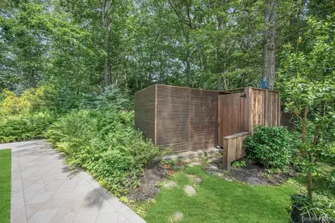 2222 Noyack Road Sag Harbor NY 11963