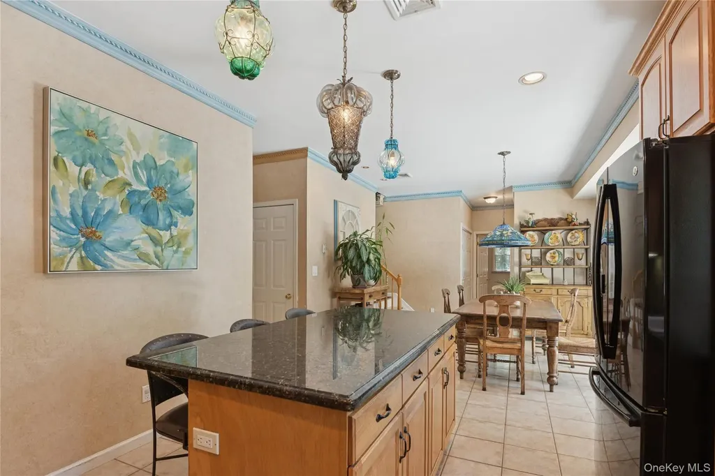 7 Orient Avenue Northport NY 11768