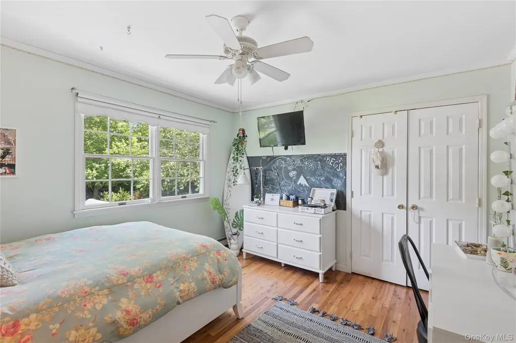 7 Orient Avenue Northport NY 11768
