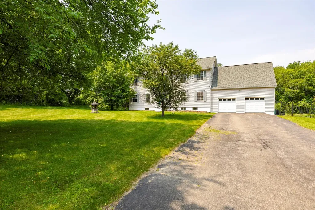 37 Pine Lane Tivoli NY 12583