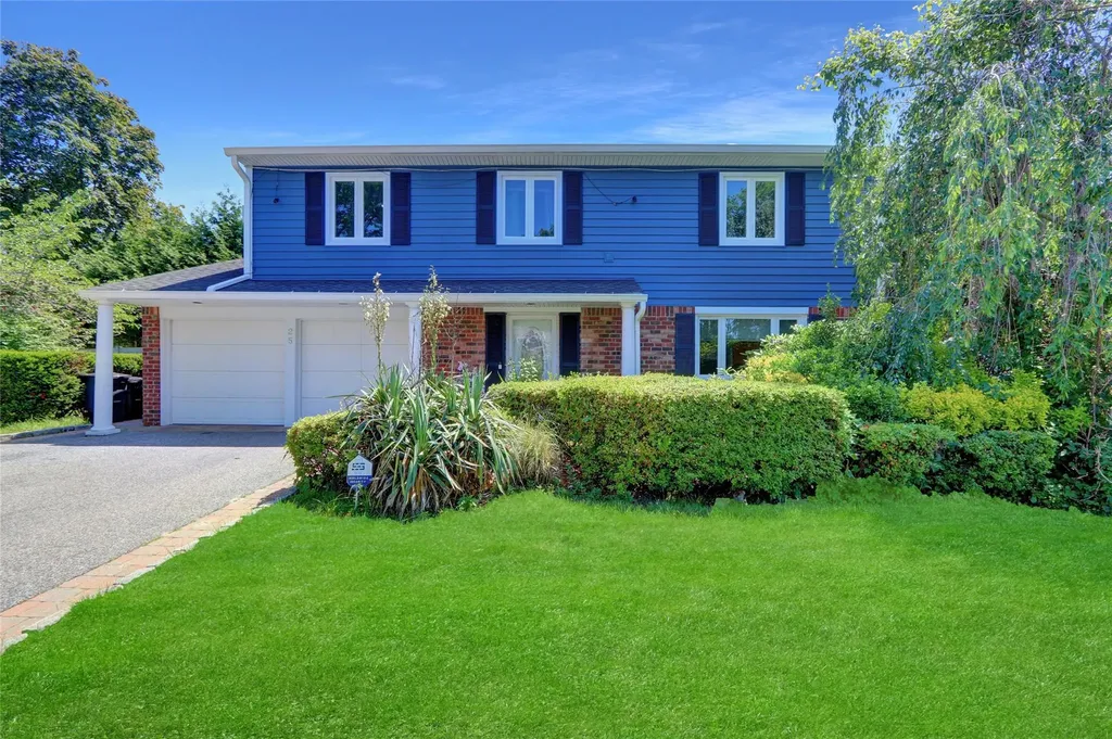 25 Lloyd Lane Nesconset NY 11767