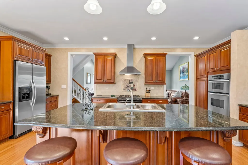 32 Sherman Drive Syosset NY 11791