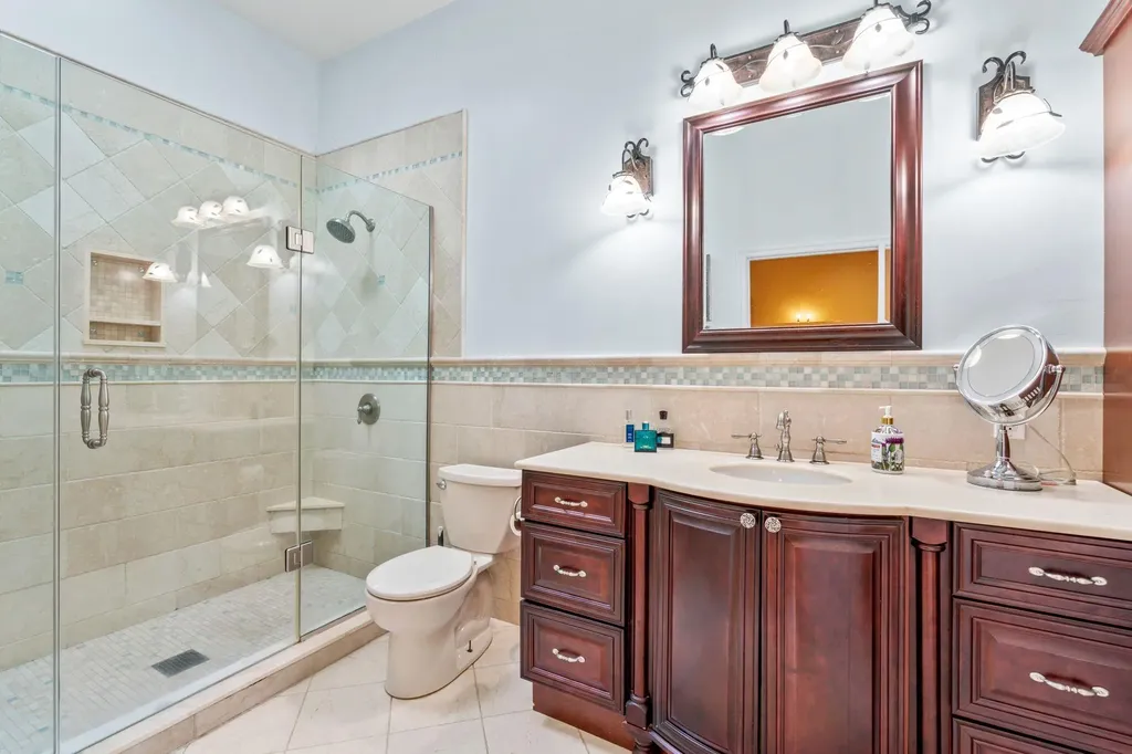 32 Sherman Drive Syosset NY 11791