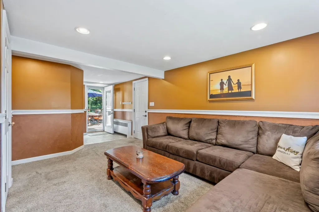 32 Sherman Drive Syosset NY 11791