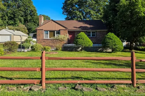 62 Montrose Point Road Montrose NY 10548