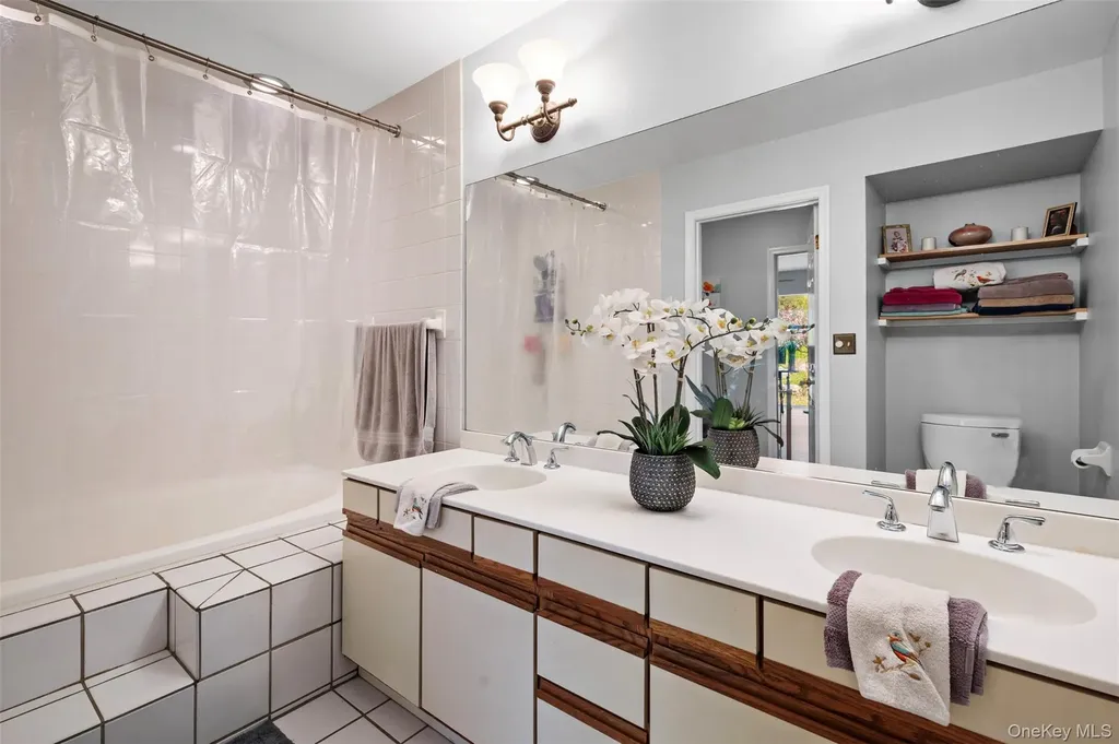 83 Hudson Point Lane Ossining NY 10562