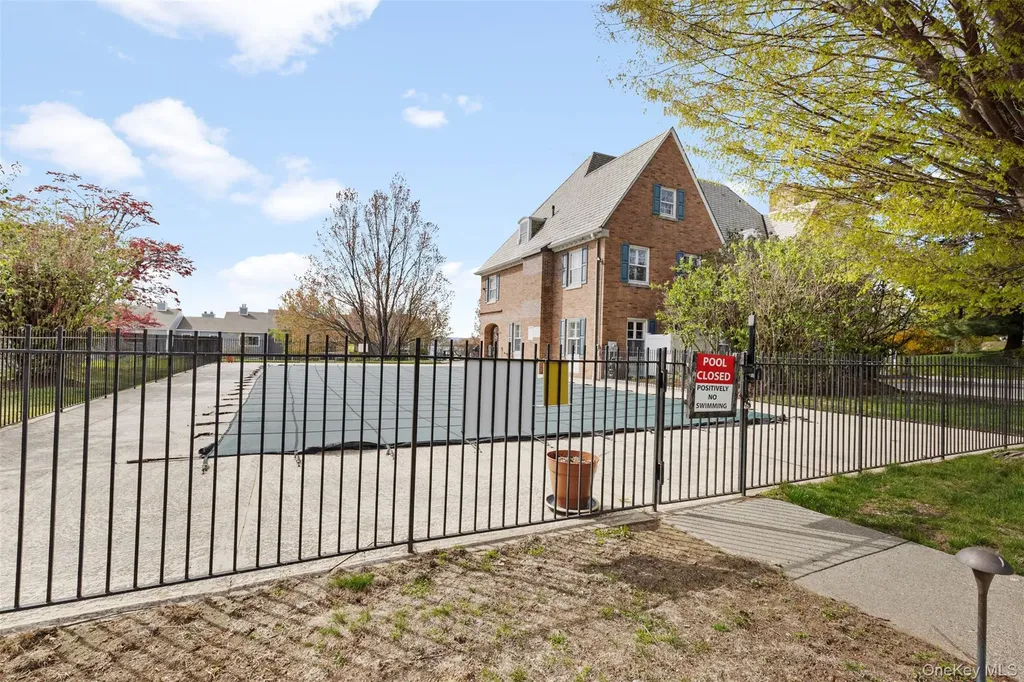 83 Hudson Point Lane Ossining NY 10562