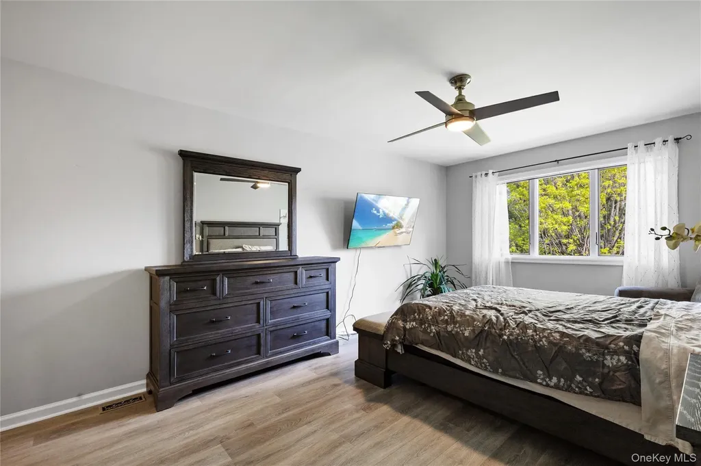 83 Hudson Point Lane Ossining NY 10562