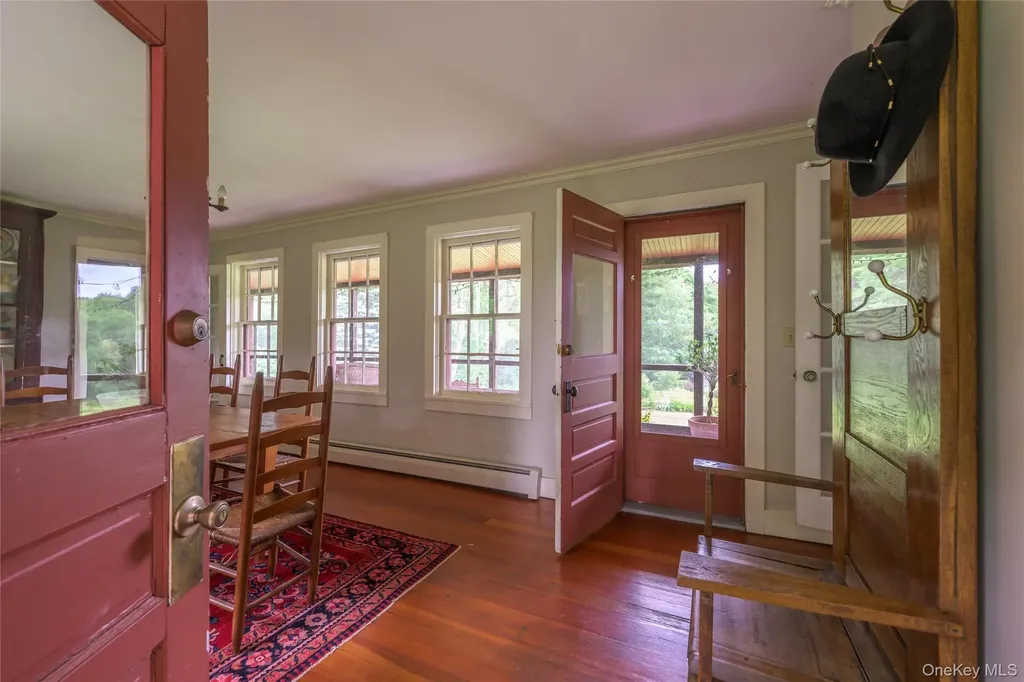 9960 Route 22 Hillsdale NY 12529