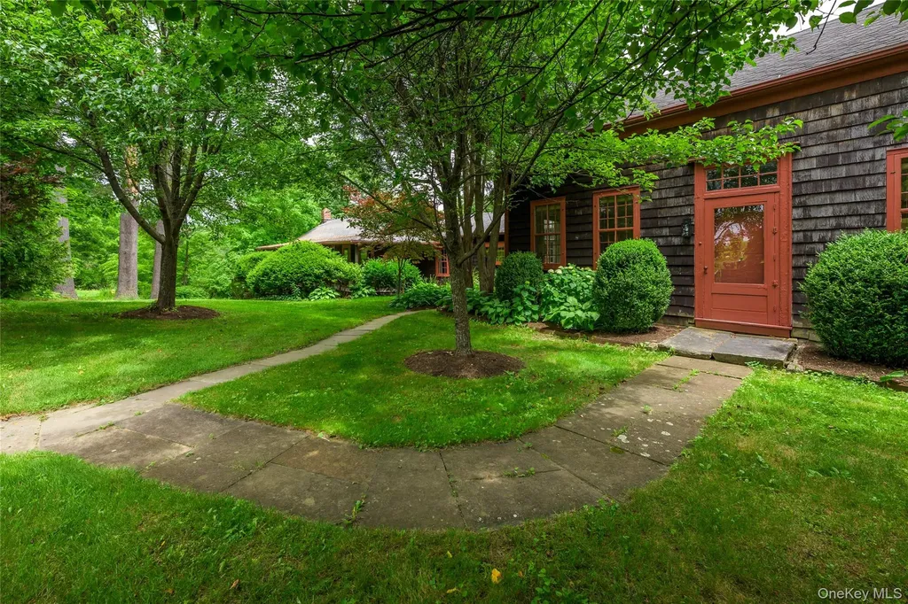9960 Route 22 Hillsdale NY 12529