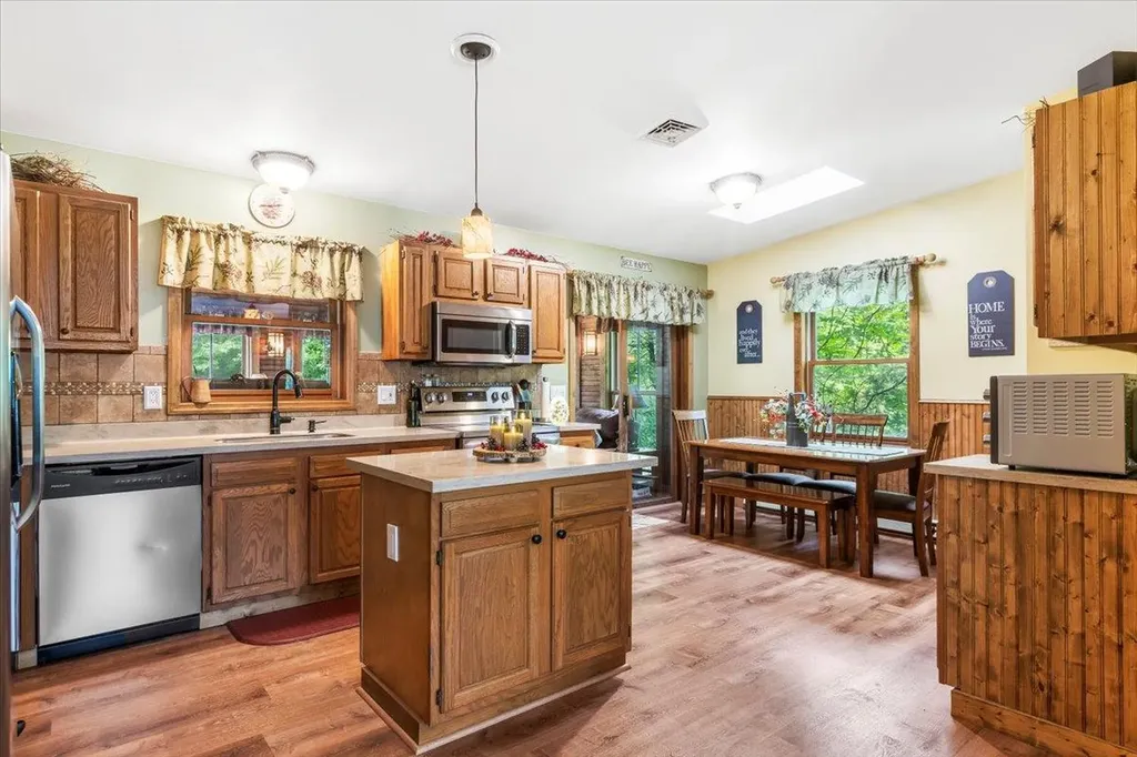 61 Travis Boulevard Catskill NY 12414