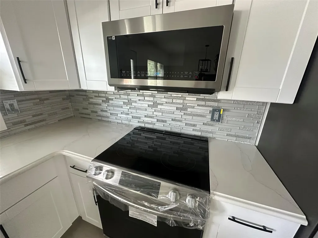 1070 Spur Drive S Islip NY 11706