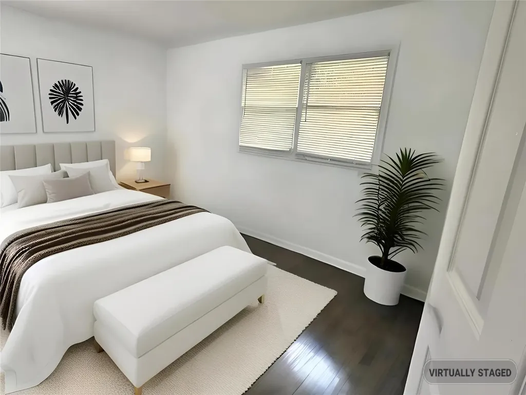 1070 Spur Drive S Islip NY 11706