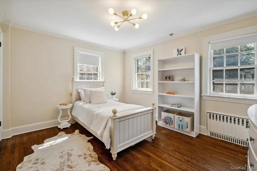 18 Forest Lane Scarsdale NY 10583